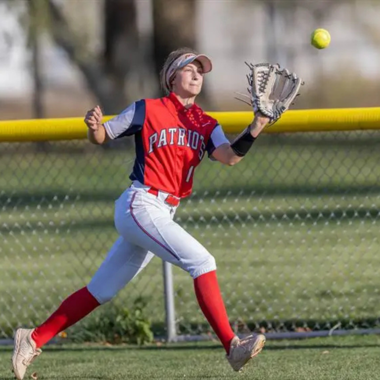 400 Best Softball Team Names By Category